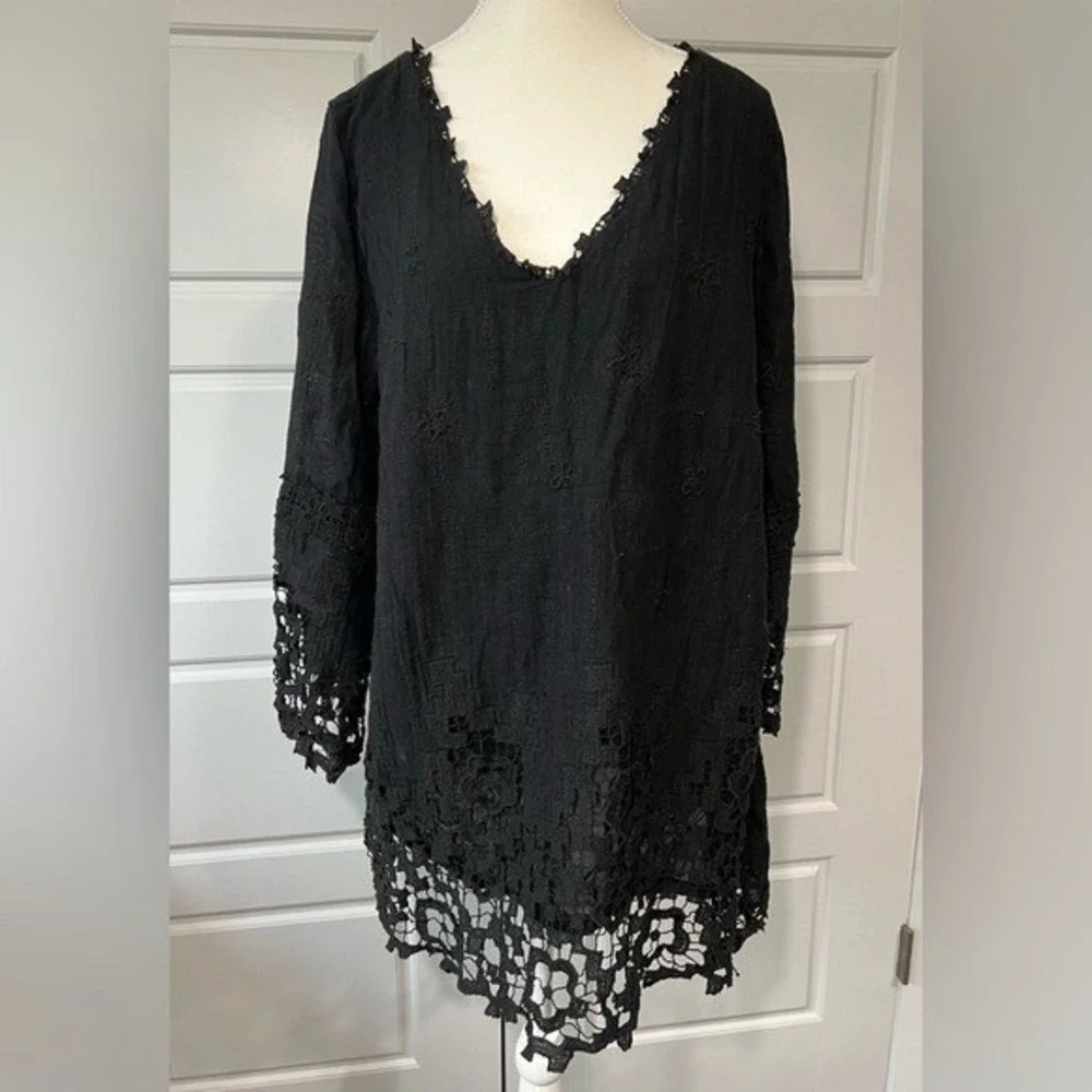 Soft Surrounding Black Embroidered Tunic Crochet Lace Trim Long Sleeve Boho‎ XL